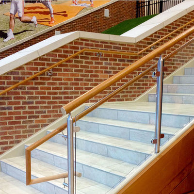 Безрамное ограждение лестницы из закаленного стекла, регулируемый дизайн, дугообразный зажим, фитинги 304 316