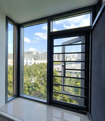 качество  High Grade Aluminum Swing Window With Multi Point Locking And Tempered Insulated Glass завод
