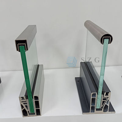 Светодиодный светодиодный стеклянный балюстрад Алюминиевый современный перила дизайны без рамы закаленное стекло наружные перила балкона