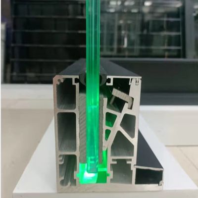 Цветные светодиодные лампы U-канала стеклянные перила с 8-16 мм ламинированным стеклом и более чем 5-летней гарантией