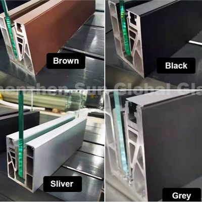 Современный дизайн перил из U-образного стекла с толщиной стекла 8-16 мм и гарантией более 5 лет для использования внутри/снаружи помещения