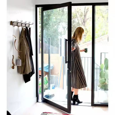 4-12 мм двойной остекленной алюминиевой вращающейся двери с прозрачным стеклом и нержавеющей сталью