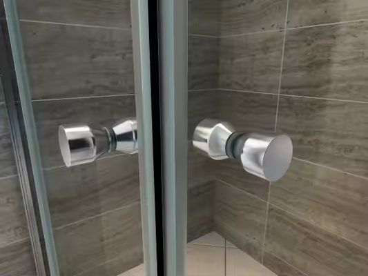 Прочная алюминиевая раздвижная дверь со сроком службы 50 лет и круглосуточной онлайн-поддержкой с отделкой под окисление