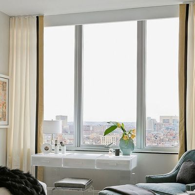 Двойные стеклянные коммерческие алюминиевые скользящие окна в груше для звукоизоляции и теплоизоляции